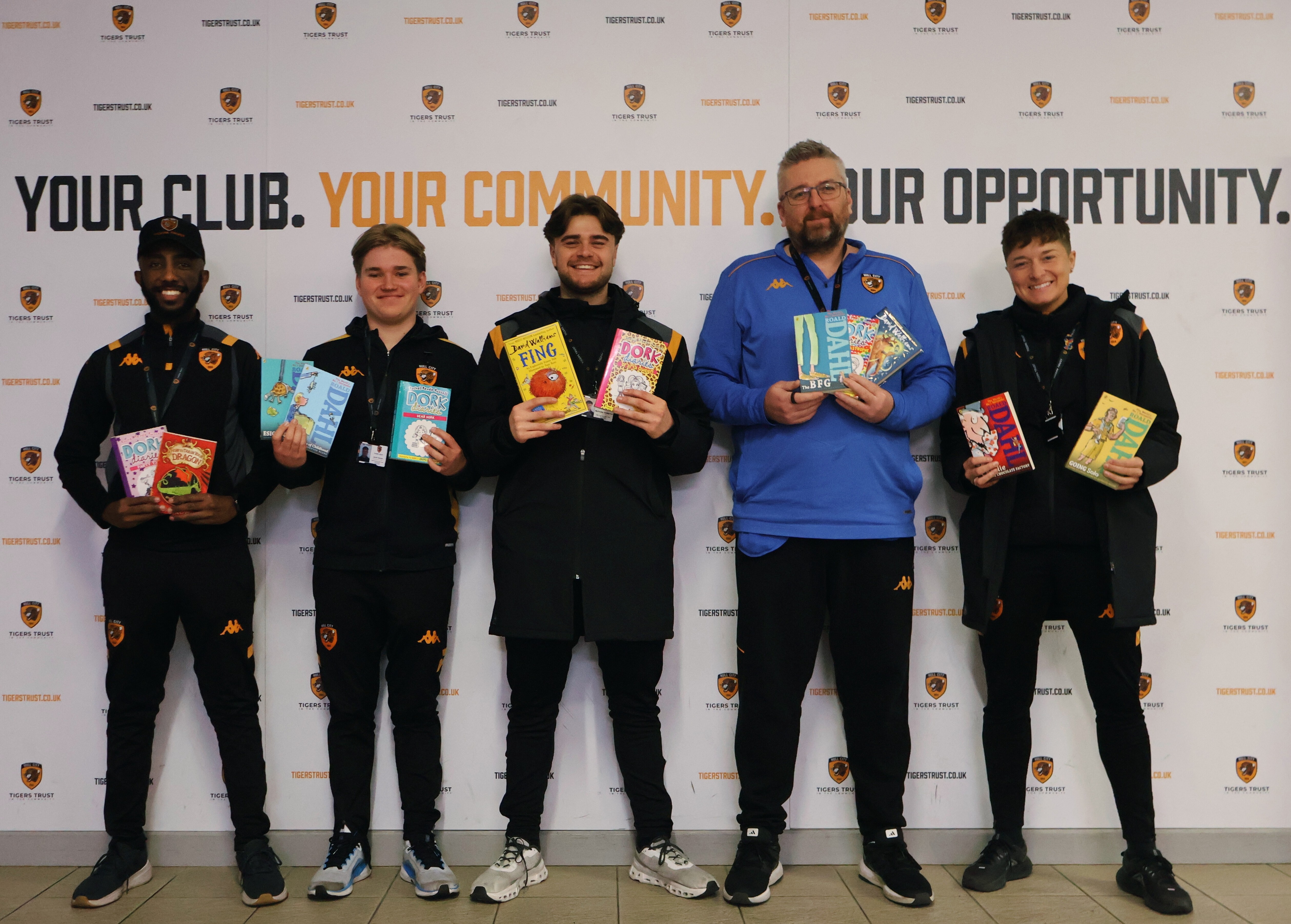 Business leaders urged to promote reading by backing “boots to books”